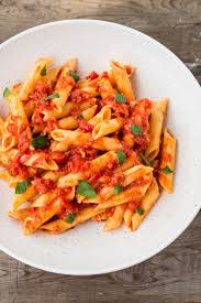 PENNE ALLA ARRABBİATA