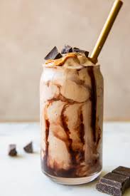ÇİKOLATA MİLSHAKE